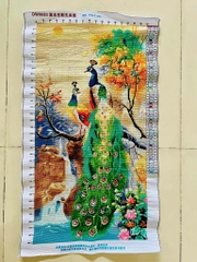 Tranh thành phẩm (đã thêu) Đôi công phu thê, kích thước 50 x 85 cm