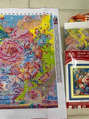 Tranh bình hoa mẫu đơn rực rỡ VS8090, kích thước 60x60 cm