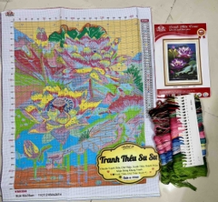 Tranh thêu kín Hoa sen VS8358, kích thước 60 x 75 cm