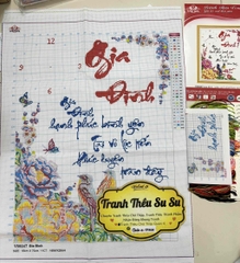 Tranh thêu đồng hồ Cha mẹ VS8247, kích thước 55 x70 cm