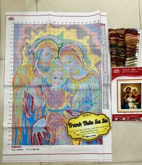 Tranh thêu kín Gia đình chúa VS8403, kích thước 60 x 80 cm