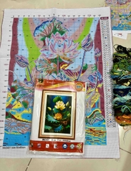 Tranh thêu chữ thập Hoa sen MN0401, kích thước 50 x 68 cm