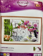 Tranh thêu đồng hồ vợ chồng LV3144, kích thước 64x43cm