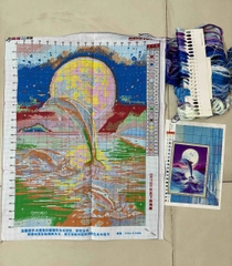 Tranh thêu kín Cá heo DX1133, kích thước 50 x 65 cm
