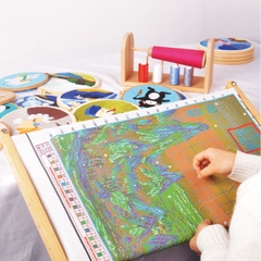 Khung gỗ thêu tranh chữ thập