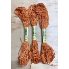 [HCM] 1 tép chỉ thêu cotton mã B5200, ECRU, BLANCE, mã chỉ từ 970 đến 996