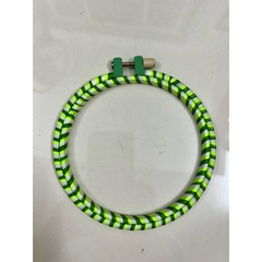 Khung tròn và khung vuông thêu tranh chữ thập