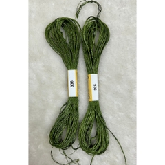 Chỉ lụa thêu tranh chữ thập, chỉ lẻ theo tép chọn màu theo hệ màu DMC (giá 1 tép)