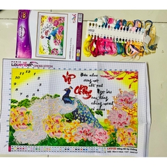 Tranh thêu chữ thập Đồng hồ vợ chồng LV3122, kích thước 65 x 42 cm