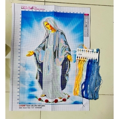 Tranh thêu chữ thập Đức mẹ LV3260, kích thước 50 x 70 cm