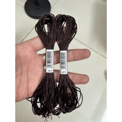 Chỉ lụa thêu tranh chữ thập, chỉ lẻ theo tép chọn màu theo hệ màu DMC (giá 1 tép)