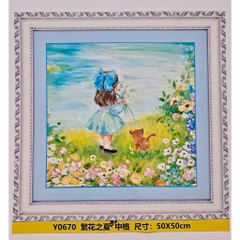 Tranh thêu kín bé gái, thêu kín 3 sợi (11CT), kích thước mỗi bức 40 x 40 cm