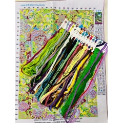 Tranh thêu kín Vườn nho 2066, kích thước 62 x 62 cm, thêu kín