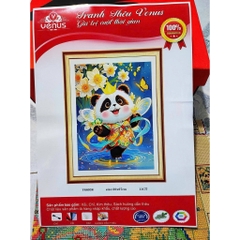 Tranh thêu kín Gấu trúc 12 tháng, kích thước mỗi bức 50 x 67 cm, tranh này vải nâu