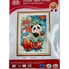 Tranh thêu kín Gấu trúc 12 tháng, kích thước mỗi bức 50 x 67 cm, tranh này vải nâu