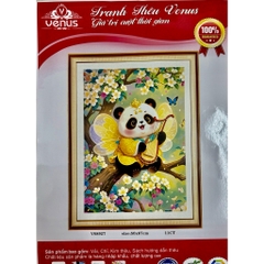 Tranh thêu kín Gấu trúc 12 tháng, kích thước mỗi bức 50 x 67 cm, tranh này vải nâu