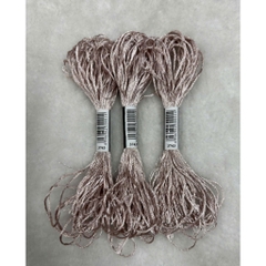 Chỉ lụa thêu tranh chữ thập, chỉ lẻ theo tép chọn màu theo hệ màu DMC (giá 1 tép)