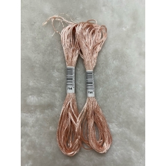 Chỉ lụa thêu tranh chữ thập, chỉ lẻ theo tép chọn màu theo hệ màu DMC (giá 1 tép)