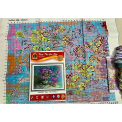 [Thêu 2 sợi] Tranh thêu kín Bình hoa MN0340, kích thước 65x80 cm