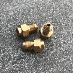 Đầu Đực phi 10