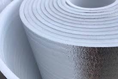 Xốp PE 1cm 1 mặt bạc 1 mặt keo (KT: 1M x 50M)