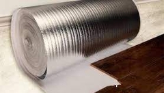 Xốp PE 2.5cm cuộn (KT: 1M x 25M) - 1 Mặt bạc, 1 mặt keo