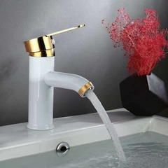 Vòi lavabo, vòi rửa mặt GIORMANI nóng lạnh vàng trắng cao cấp SNL51 kèm đôi dây cấp inox