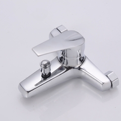 Củ sen tắm nóng lạnh GIORMANI SNL905 cao cấp kèm đôi chân đồng chữ Z