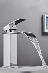 Vòi lavabo, vòi rửa mặt GIORMANI nóng lạnh cao cấp SNL63 kèm đôi dây cấp inox