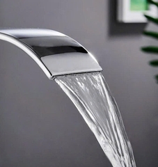 Vòi lavabo, vòi rửa mặt GIORMANI nóng lạnh cao cấp SNL63 kèm đôi dây cấp inox