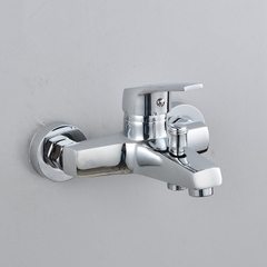 Củ sen tắm nóng lạnh GIORMANI SNL905 cao cấp kèm đôi chân đồng chữ Z