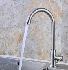 Vòi rửa bát, rửa chén lạnh inox 304 cao cấp VRB902 kèm dây cấp nước inox