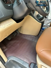 Xe Hyundai Starex 9 chổ bọc da nhân tạo Thái Lan