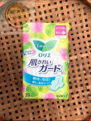 Băng vệ sinh ngày có cánh 20 miếng hàng Nhật