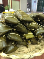 Bánh tro set 10 chiếc kèm mật