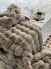 Chăn Cáo Hồ Ly 6kg – Siêu Mềm, Siêu Ấm Cho Mùa Đông