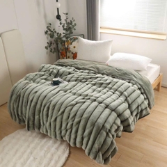 Chăn Chồn Sóng 3D – Mềm Mịn, Sang Trọng, Giữ Ấm Tuyệt Vời