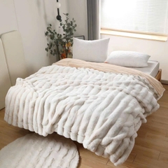 Chăn Chồn Sóng 3D – Mềm Mịn, Sang Trọng, Giữ Ấm Tuyệt Vời