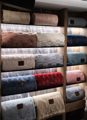 Chăn Lông Chồn Sable 5,6kg – Siêu Mềm, Sang Trọng Cho Mùa Đông