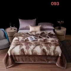 Chăn Siêu Tuyết 4KG – Nhẹ, Mềm, Giữ Ấm Tốt Cho Mọi Gia Đình