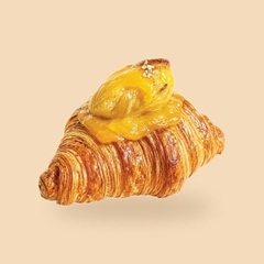 Croissant Sầu Riêng - Durian Croissant