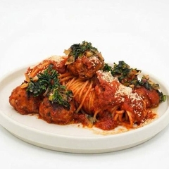 Mì Ngô Thịt Viên Lá Lốt Sốt Cà - Corn Noodles with Lolot Meatballs in Tomato Sauce