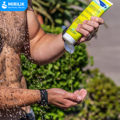 Sữa tắm TRISWIM chuyên dùng đi bơi loại sạch Clo, mùi Clo và muối biển, làm mềm da - MIRILIK