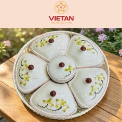 Khay mứt sứ Bát Tràng dáng bông hoa khay mây họa tiết hoa sen vàng