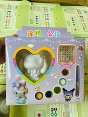 Tượng nhựa kèm đá trang điểm - melody - Hộp