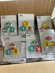 Móc dán tường chịu lực 3kg ( 1T*400V*3C )