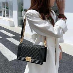 O2_[FULL BOX HÃNG] Túi Xách Nữ Da Thật, Da Bê Caviar Trần Ô Trám Khoá Vàng, Kích Thước 25cm