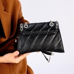 D3_Túi Đeo Vai Nữ Chất liệu Da Cừu Thật, Khoá Thép Titan Đính Đá Không Gỉ, Đi Tiệc Sang Trọng, 3 ngăn KÈM HỘP Bag Nữ Kem