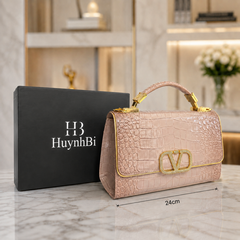 HuynhBi D2_Túi Xách Da Bò Dập Vân Cá Sấu Kích Thước 24cm, 5 Ngăn Có 2 Dây Đeo Chéo, Có Hộp Làm Quà Tặng