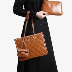 K8_Túi Đeo Vai Da Bê Thật Nhập Khẩu Ý Kèm Túi Như Hình - HUYNHBI